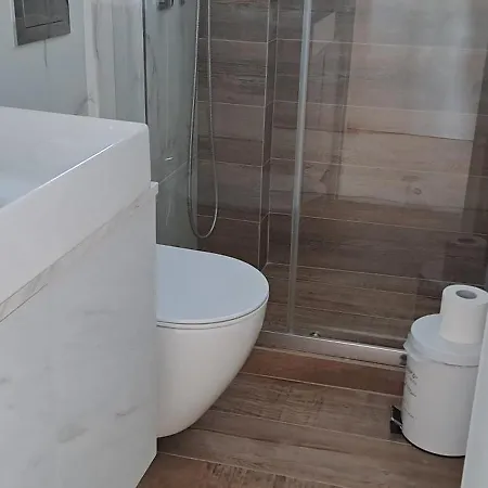 Dinas Appartement Piso Livadi