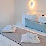 Dinas Apartament