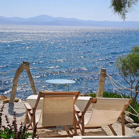 Dinas Διαμέρισμα Πίσω Λιβάδι