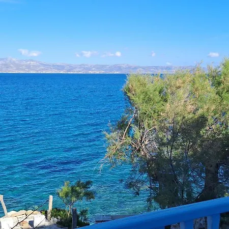 Διαμέρισμα Dinas Πίσω Λιβάδι