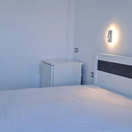 Dinas Apartment