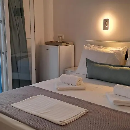 Dinas Appartement Piso Livadi