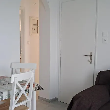 Dinas * ピソ ・リバディ