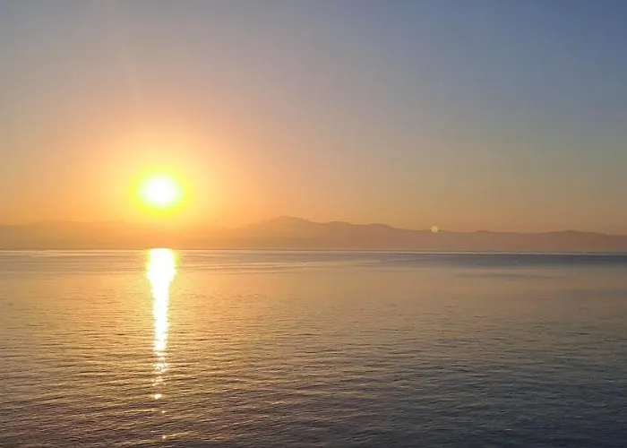 Dinas Διαμέρισμα Πίσω Λιβάδι